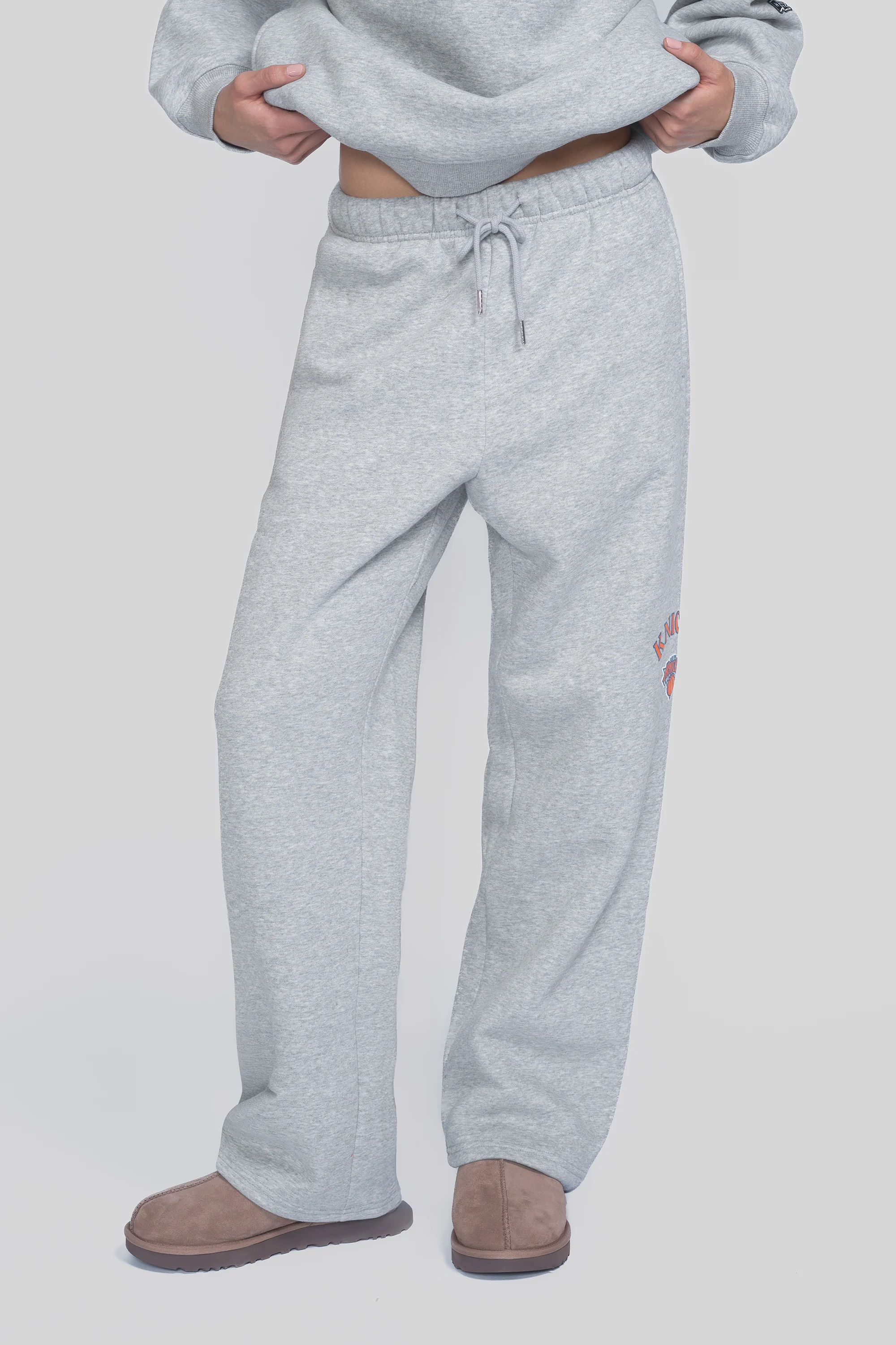 New York Knicks Classic Straight Leg Pants - Image 3